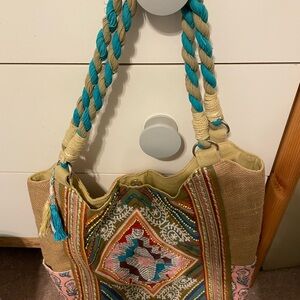Bohemian Embroidered Shoulder Bag - Multicolor XV Amiani Tote